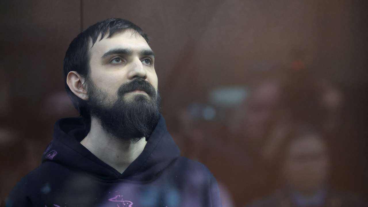 Russian comedian Ostanin accused of mocking war invalids appears in Moscow court