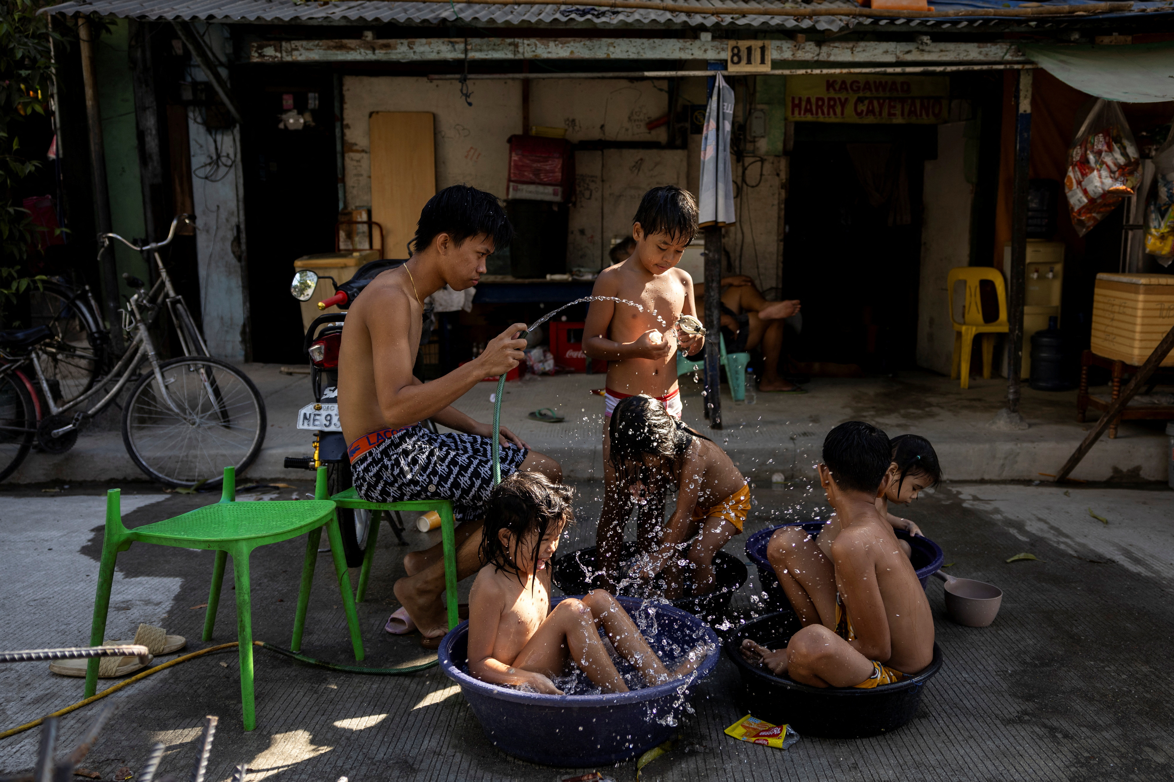 Extreme heat in Manila