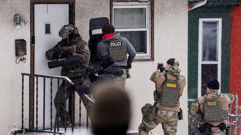 Immigration raid at a home in St. Paul