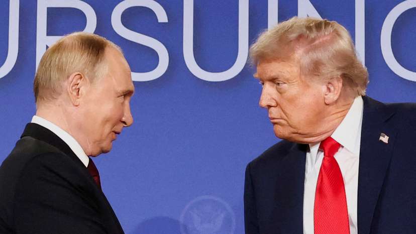 FILE PHOTO: U.S. President Trump meets with Russian President Putin in Alaska