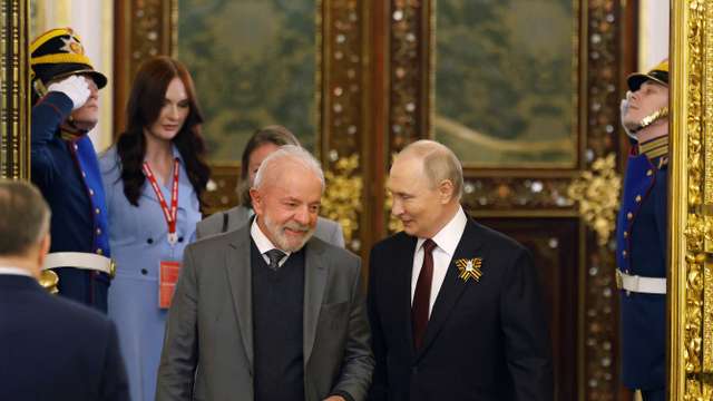 Russian President Putin and Brazilian President Lula meet in Moscow