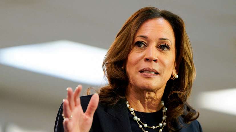 FILE PHOTO: U.S. Vice President and Democratic presidential candidate Kamala Harris makes a campaign stop in Wayne, Michigan