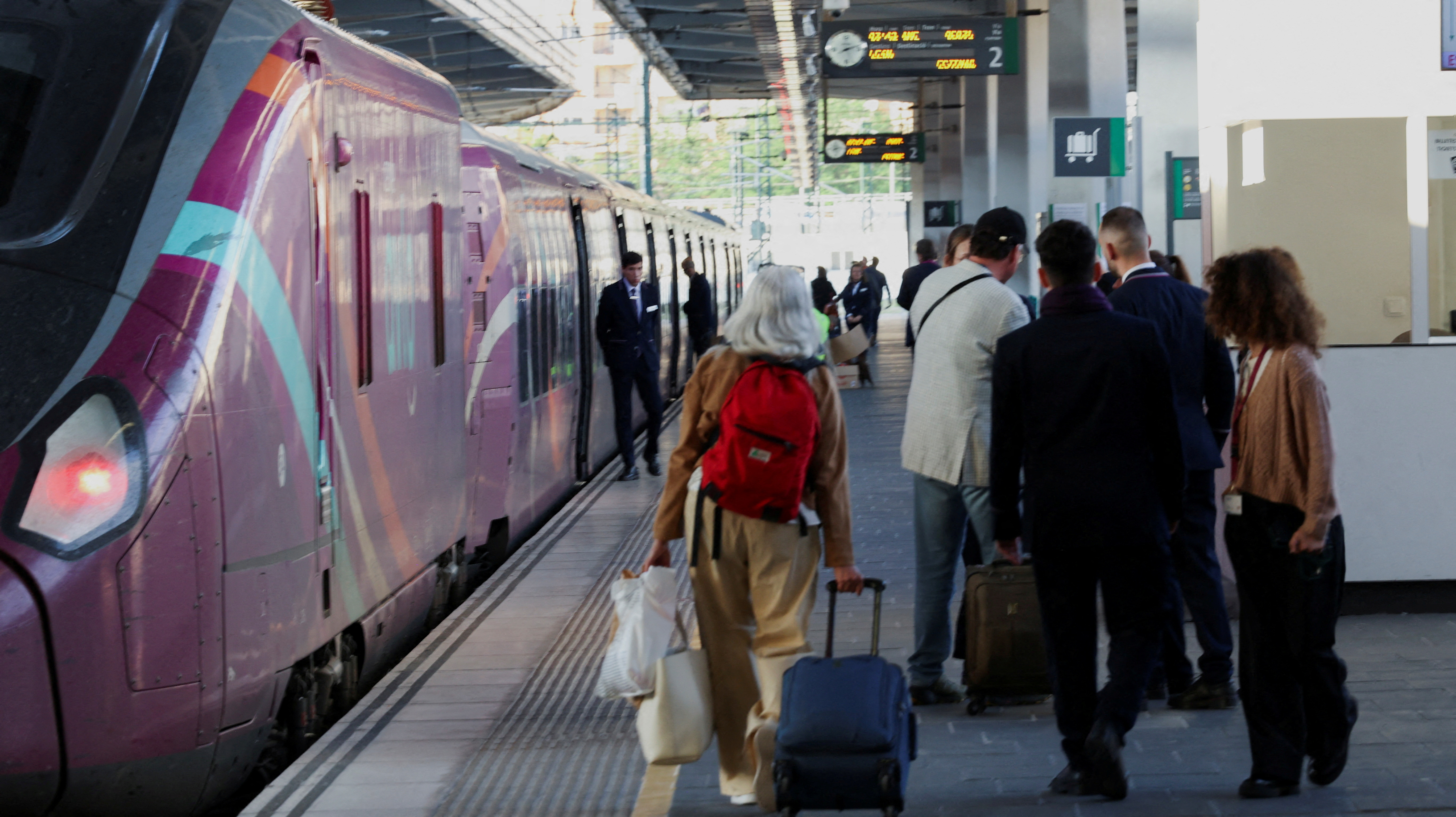 Aftermath of power outage in Valencia