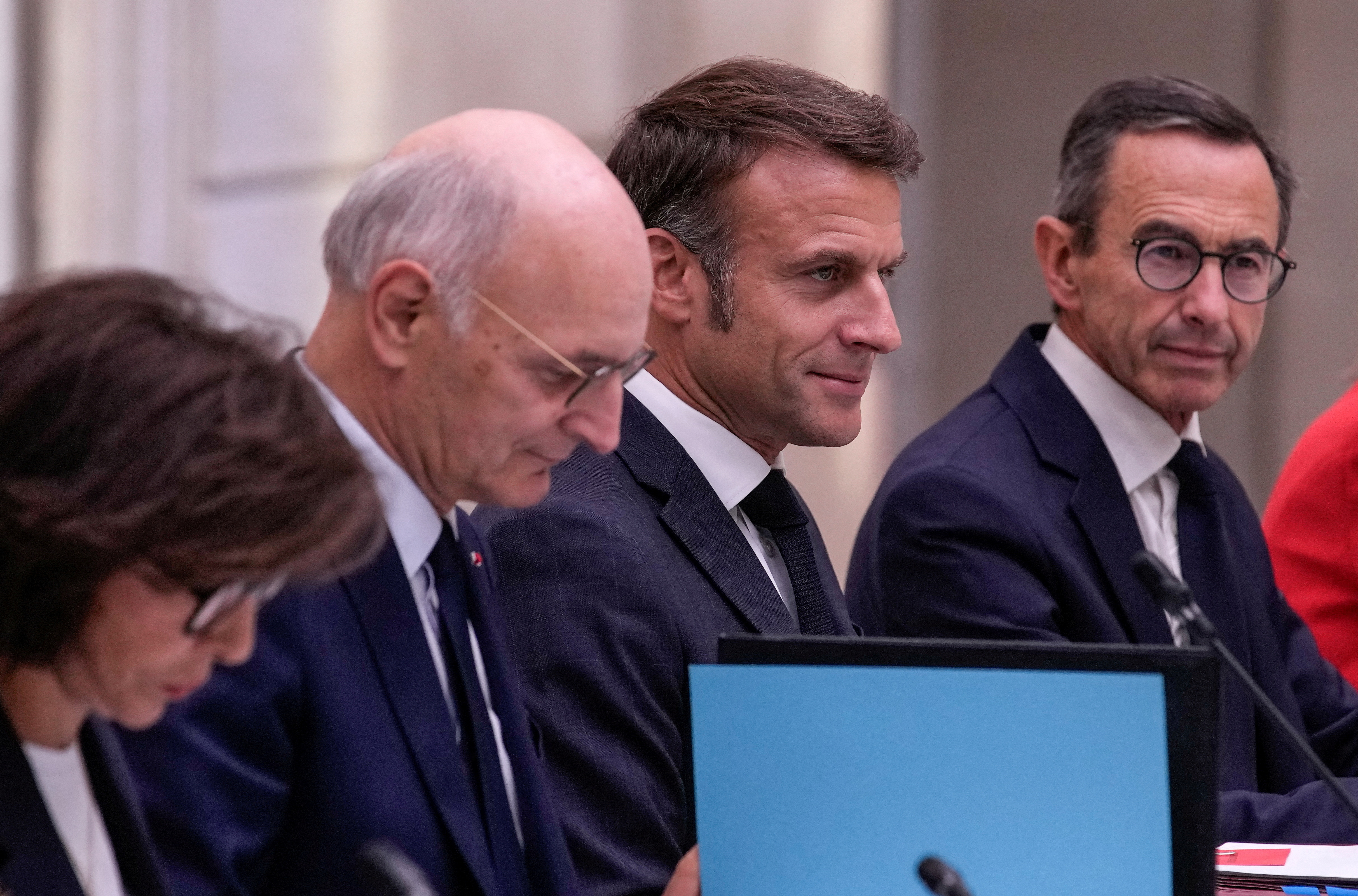 First  weekly cabinet meeting at the Elysee Palace