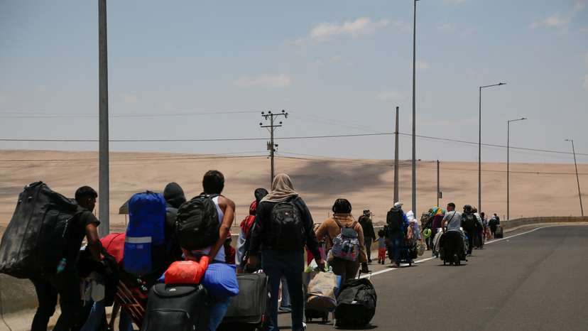 Venezuelan migrants stranded after Peru tightens border security, in Arica
