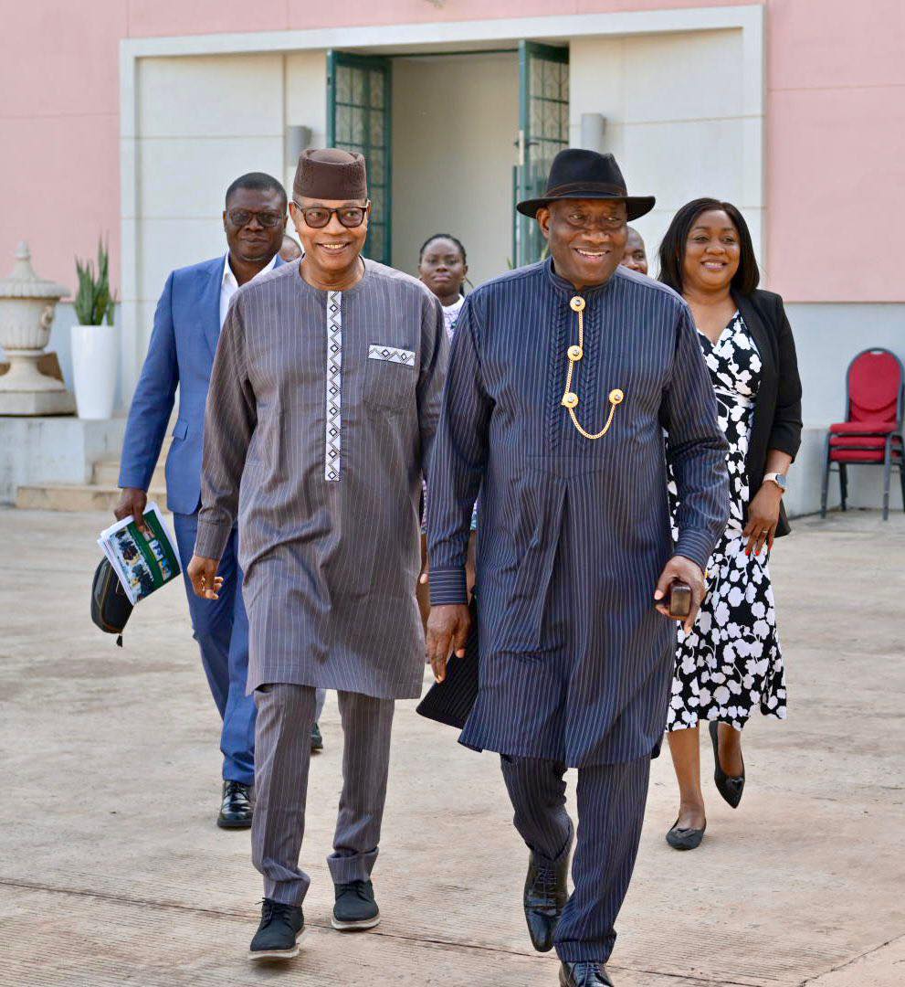 Former Nigerian President, Goodluck Jonathan (Right) and Executive Secretary of the ECOWAS, Dr. Ibn Chambas (left) / Photo Credit: Umaro Sissoco Embalo's Facebook page