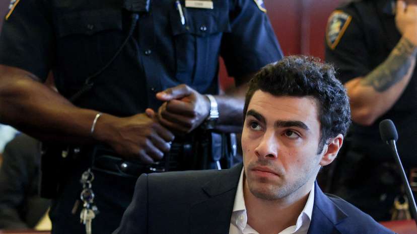 FILE PHOTO: Luigi Mangione due for court hearing in CEO killing case