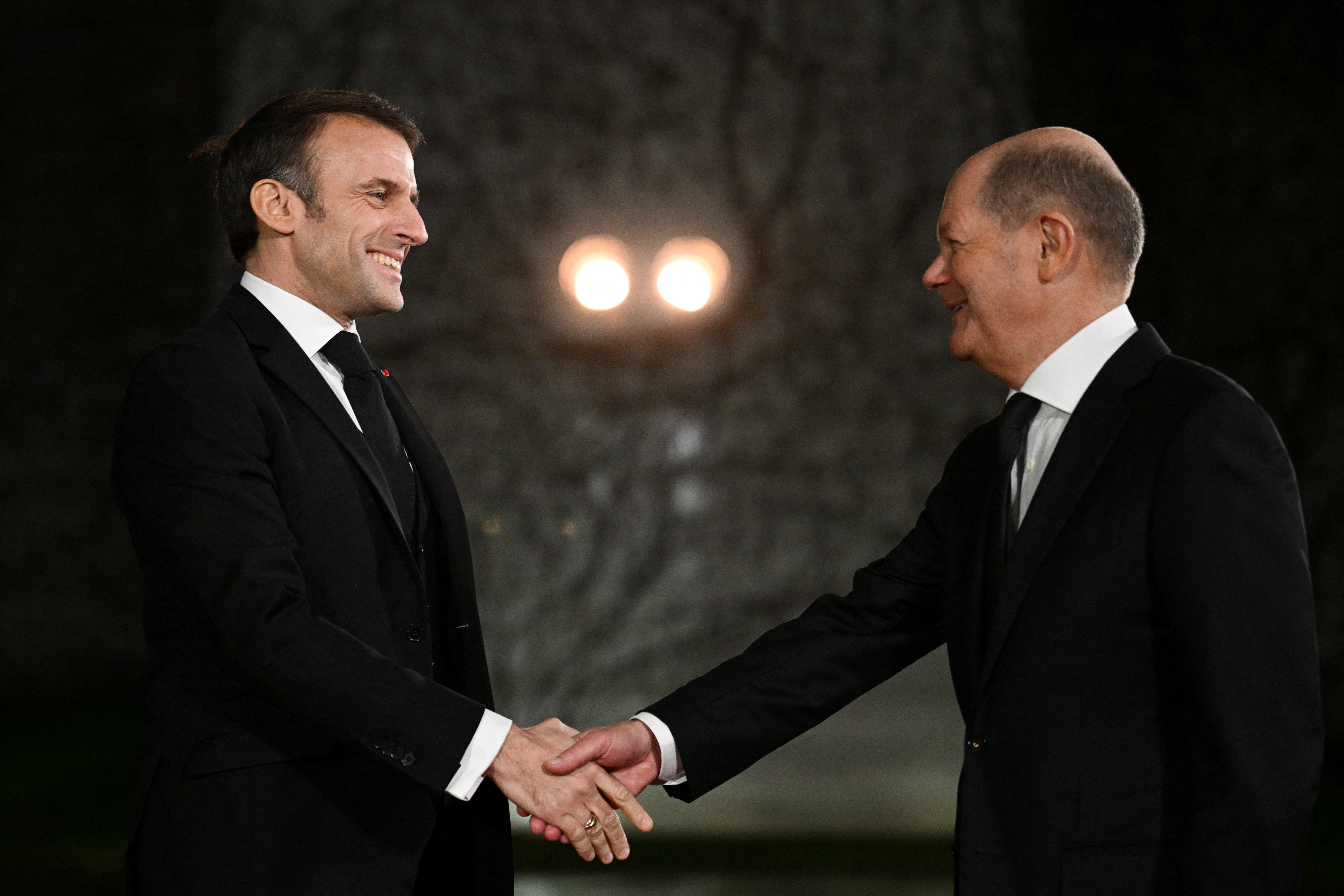 German Chancellor Olaf Scholz receives French President Macron in Berlin