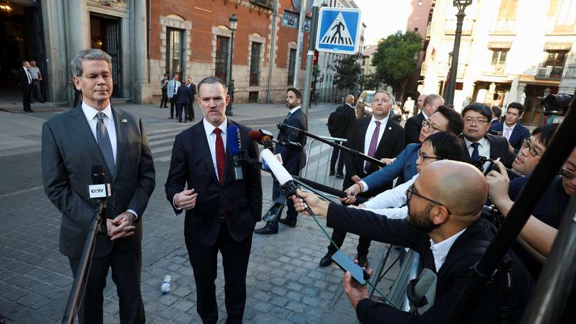 U.S. and China delegations visit Spain