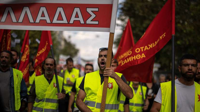 General strike to protest a labour reform extending a 13-hours workday, in Athens