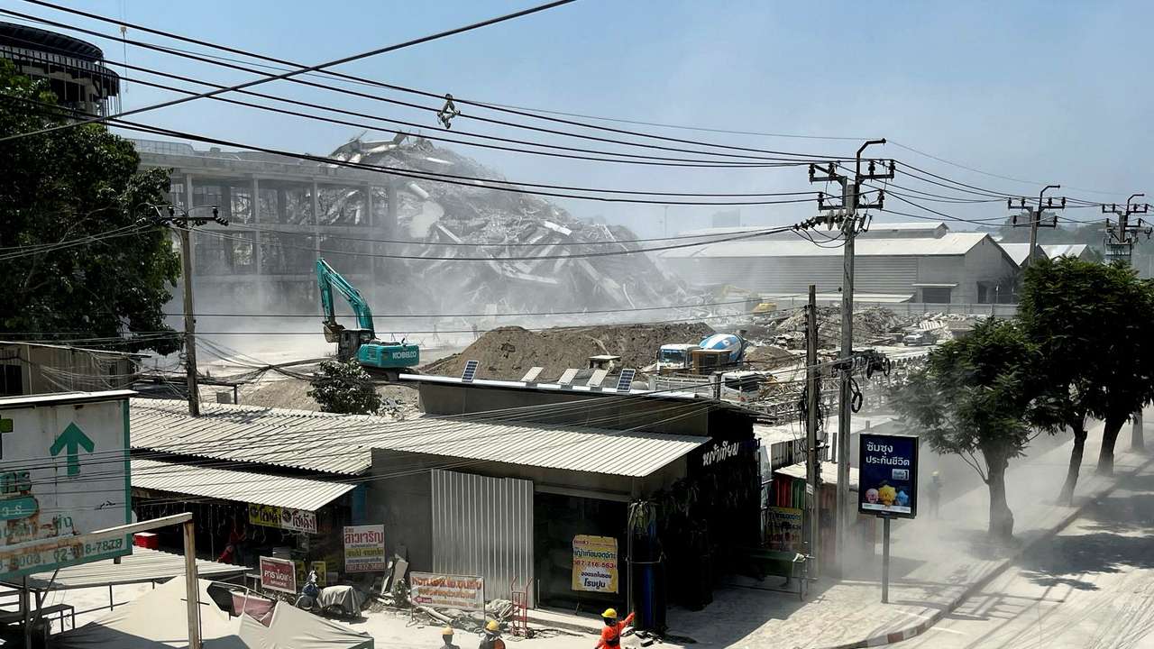 Tremors from an earthquake felt in Bangkok