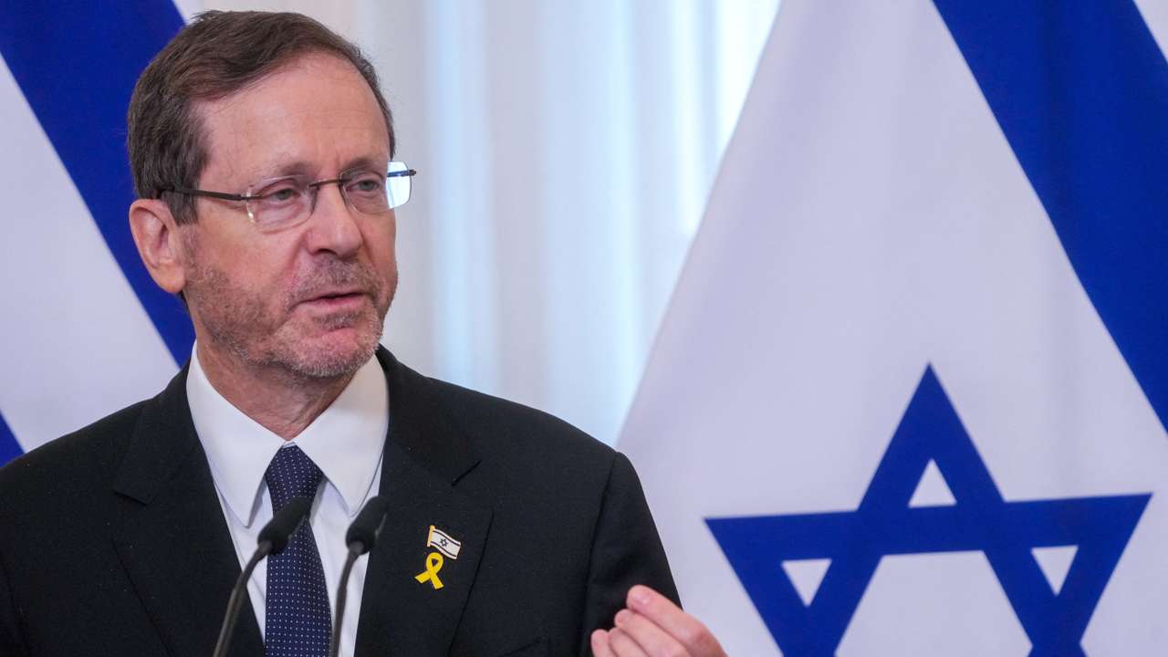 Israeli President Isaac Herzog visits Latvia