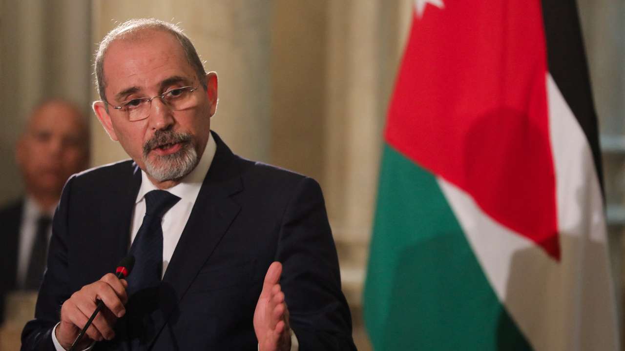 Egyptian, French and Jordanian Foreign Ministers hold a joint press conference in Cairo