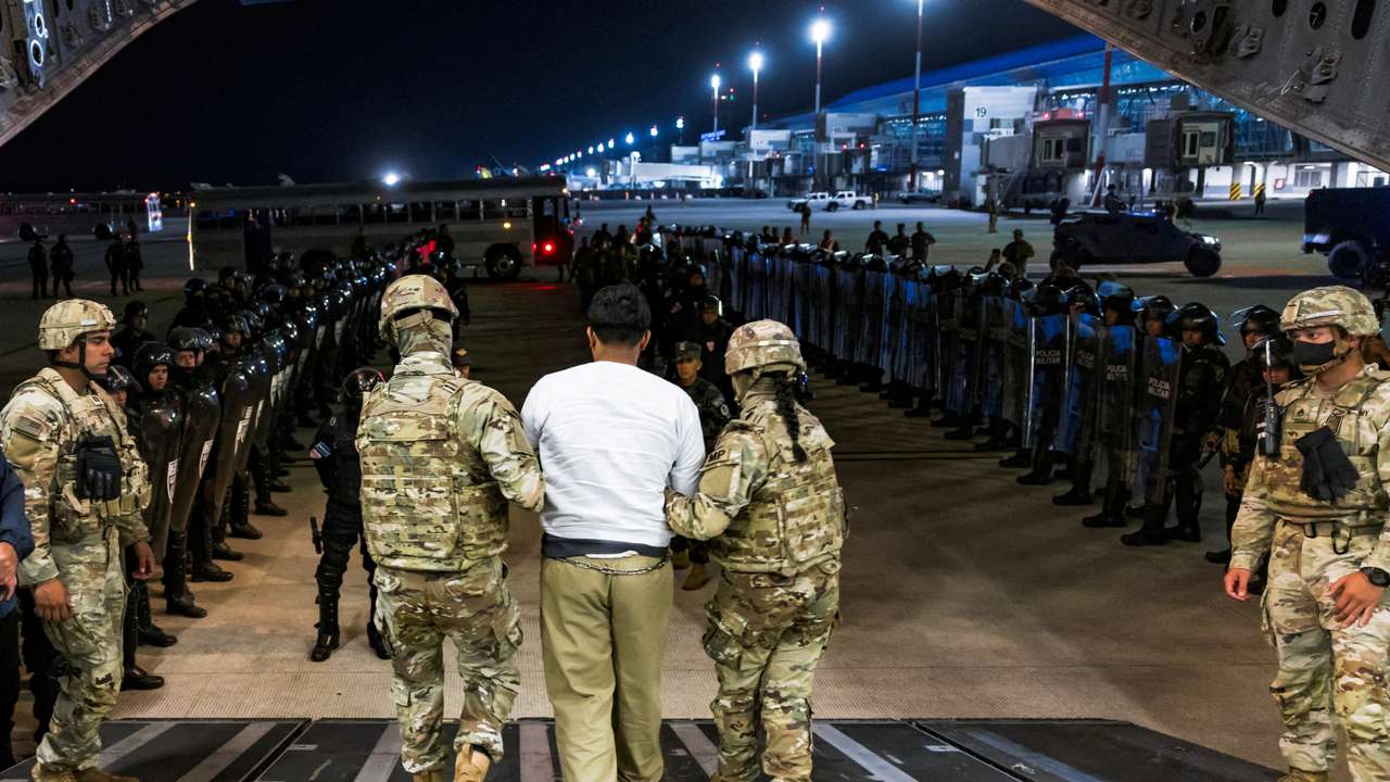 FILE PHOTO: U.S. deports alleged members of the Tren de Aragua to be imprisoned in El Salvador