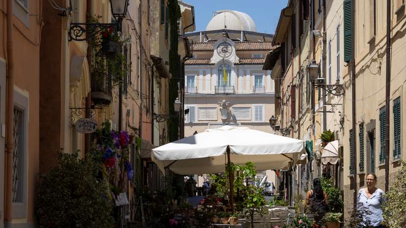 Town hosting Pope Leo's holiday happy to see him, and his tourists