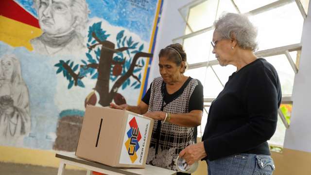 Venezuelans prepare to vote in the presidential election