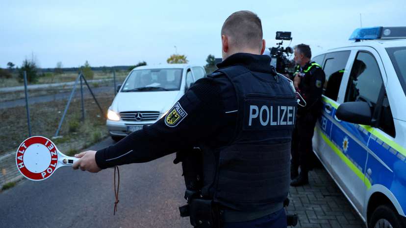 FILE PHOTO: German federal police Bundespolizei officers are pictured during patrol along German-Polish border near Forst