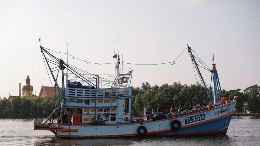 Soaring fuel costs threaten to cripple Thai fishing fleet, Samut Sakhon province