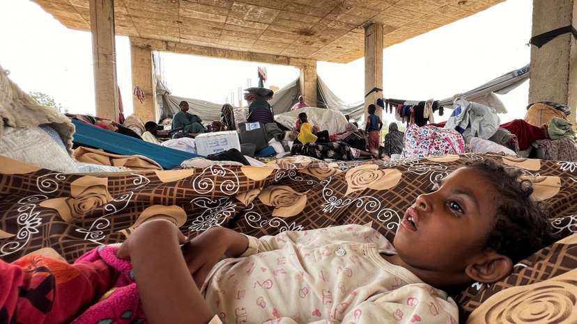 Families displaced by RSF advances in Sudan's El Gezira and Sennar states shelter at the Omar ibn al-Khattab displacement site, Kassala state