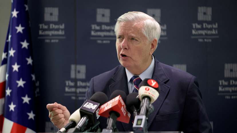 U.S. Senator Graham visits Tel Aviv