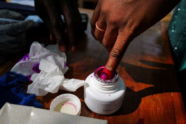 Ghana holds presidential and parliamentary election