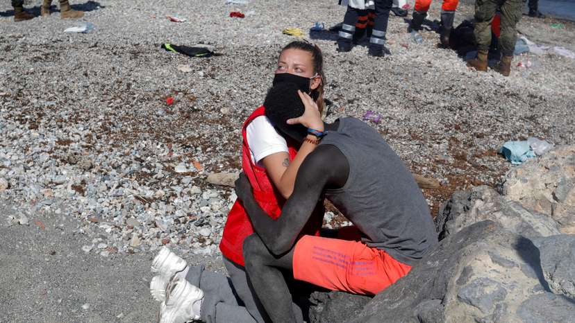 Thousands of migrants cross the Spanish-Moroccan border