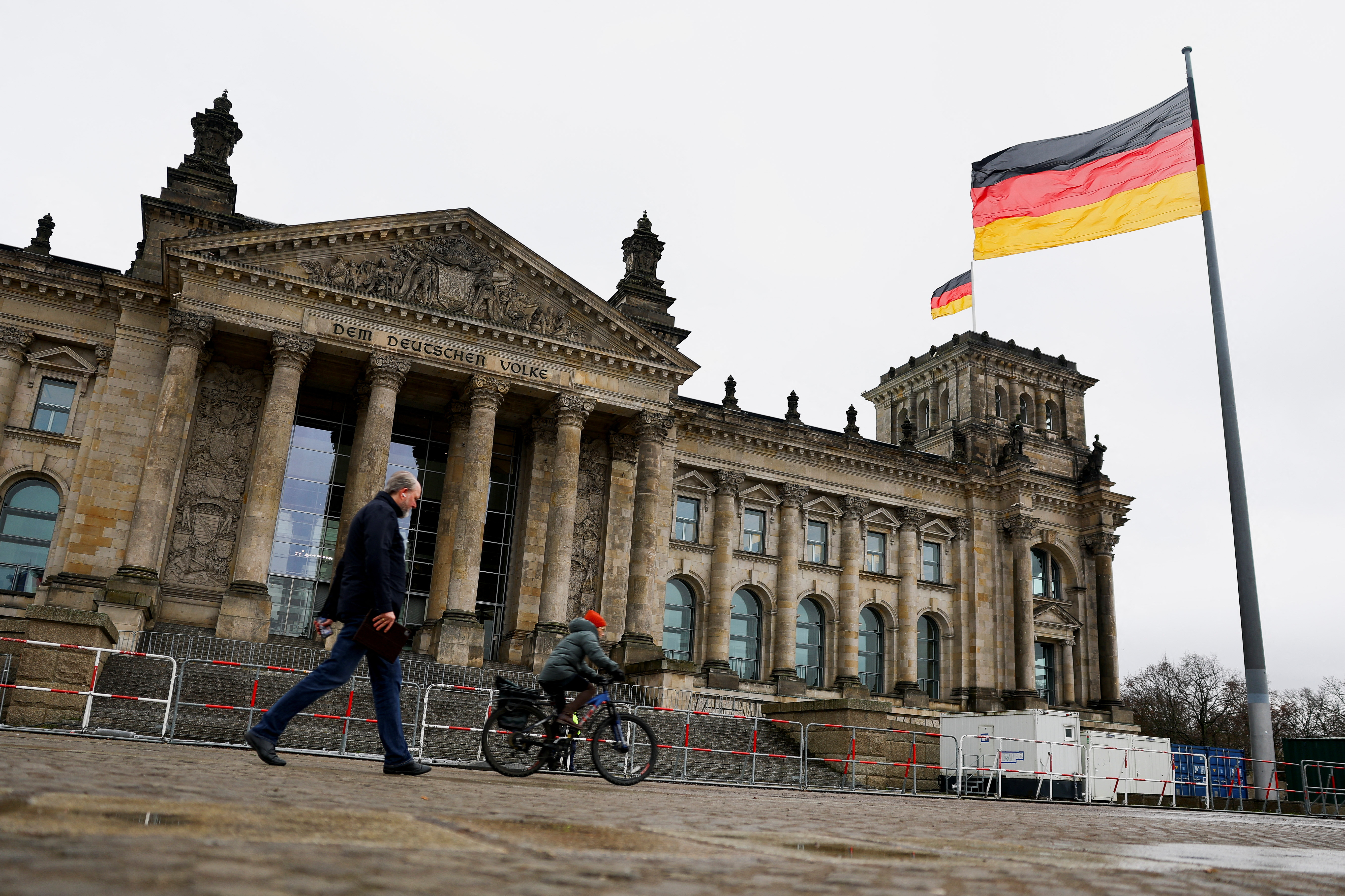 Germany's Scholz calls confidence vote to pave way for snap election