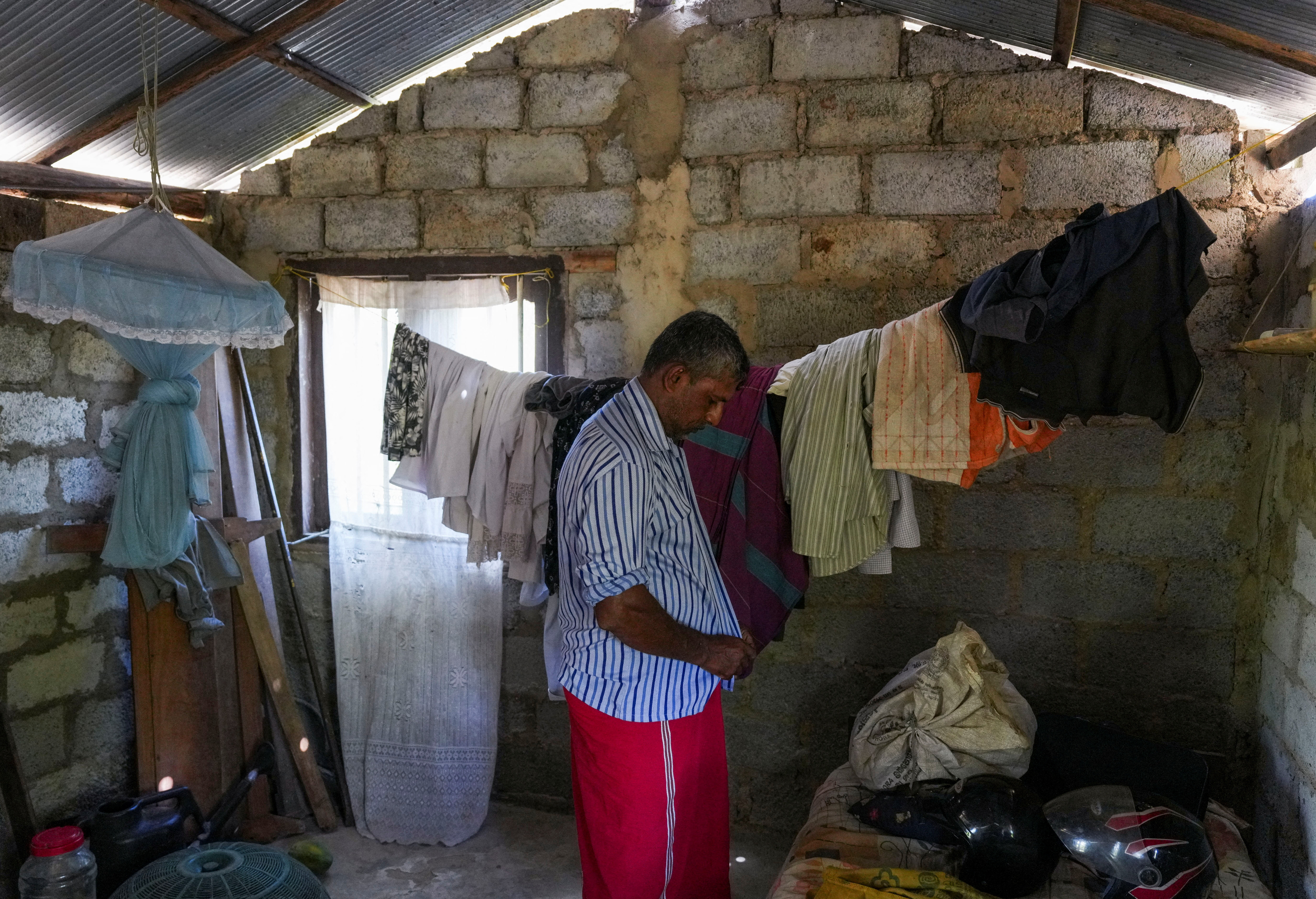 Sri Lanka voters hope parliament poll delivers stability out of financial crisis