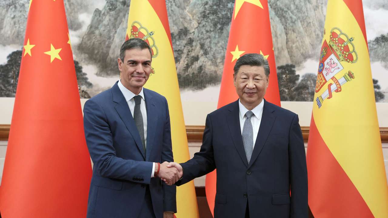 Spain Prime Minister Pedro Sanchez visits Beijing