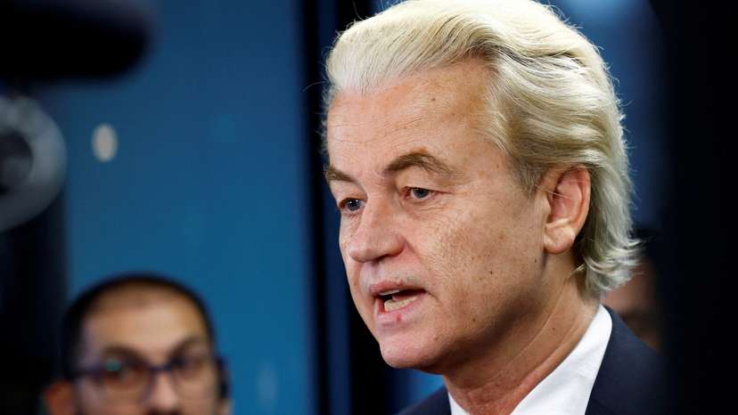 FILE PHOTO: Dutch politicians meet after election to start coalition talks