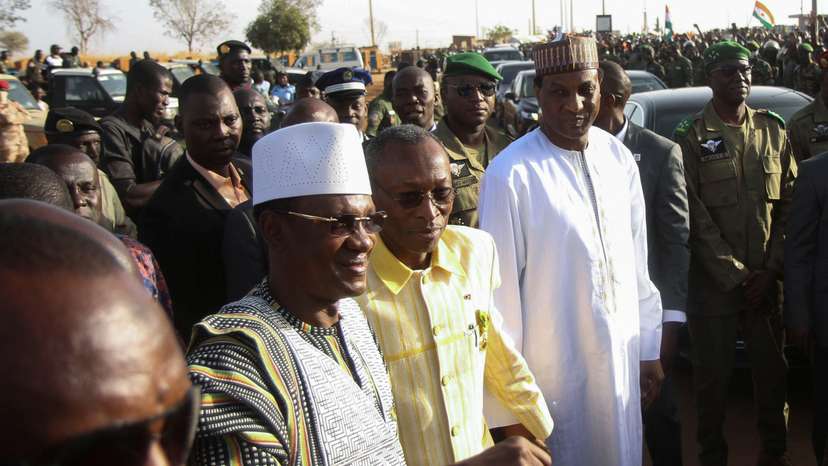 Prime Minister of Niger, Prime Minister of Burkina Faso and Prime Minister of Mali, attend a sit-in in Niamey