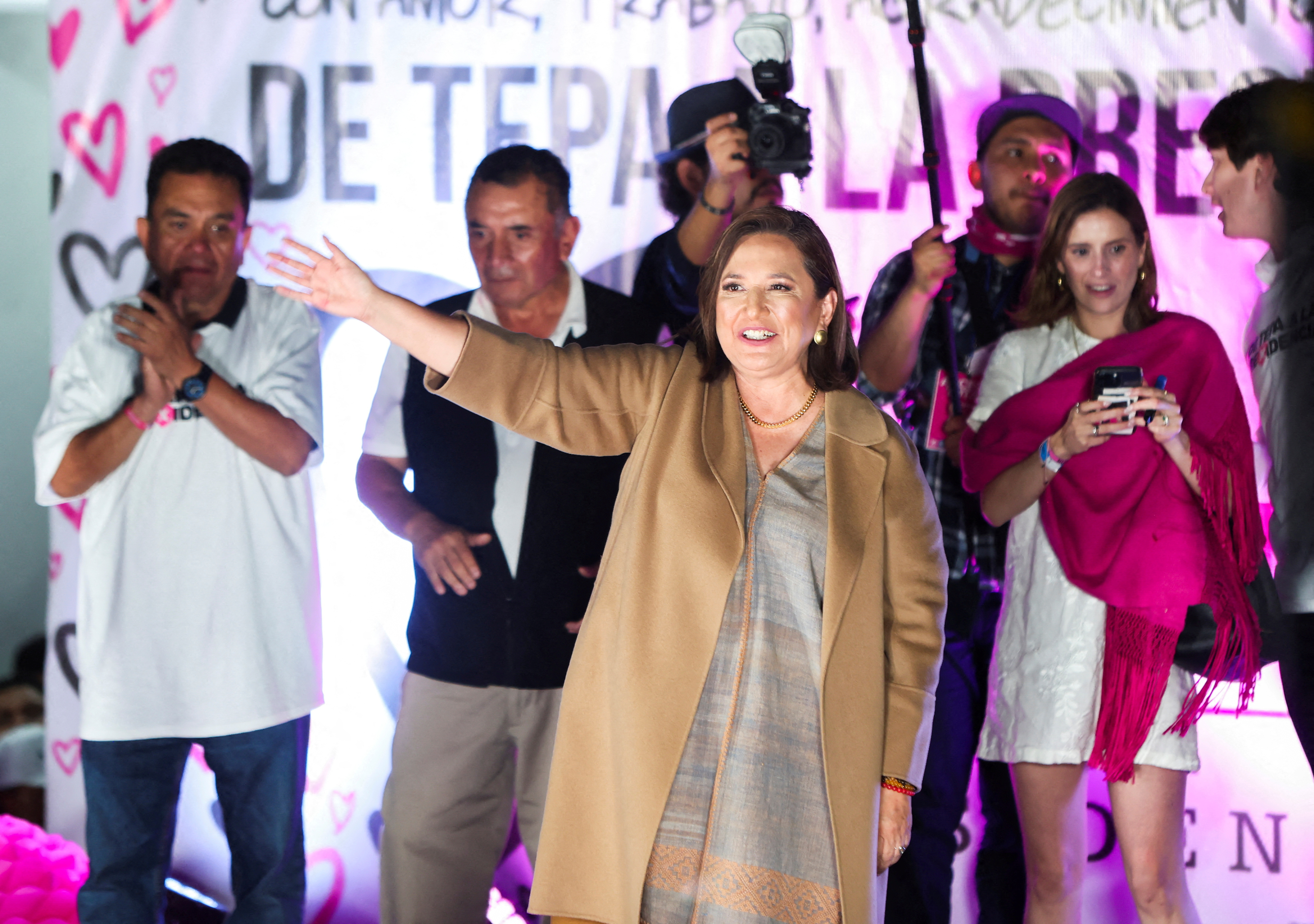 FILE PHOTO: Mexico's opposition presidential candidate Xochitl Galvez visits her hometown to close her campaign activities, in Tepatepec