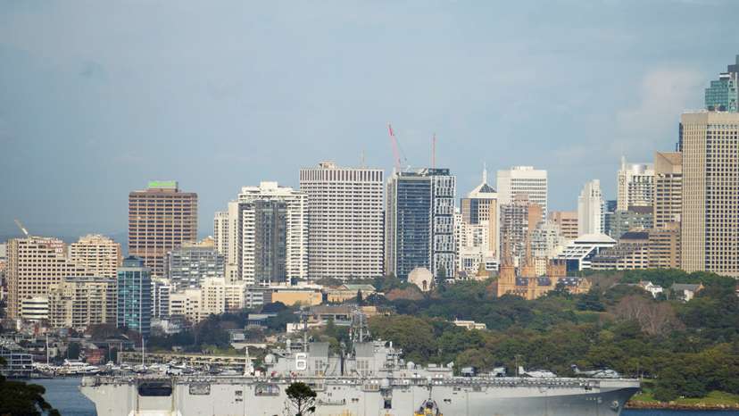 The USS America amphibious assault ship arrives in Sydney Harbour