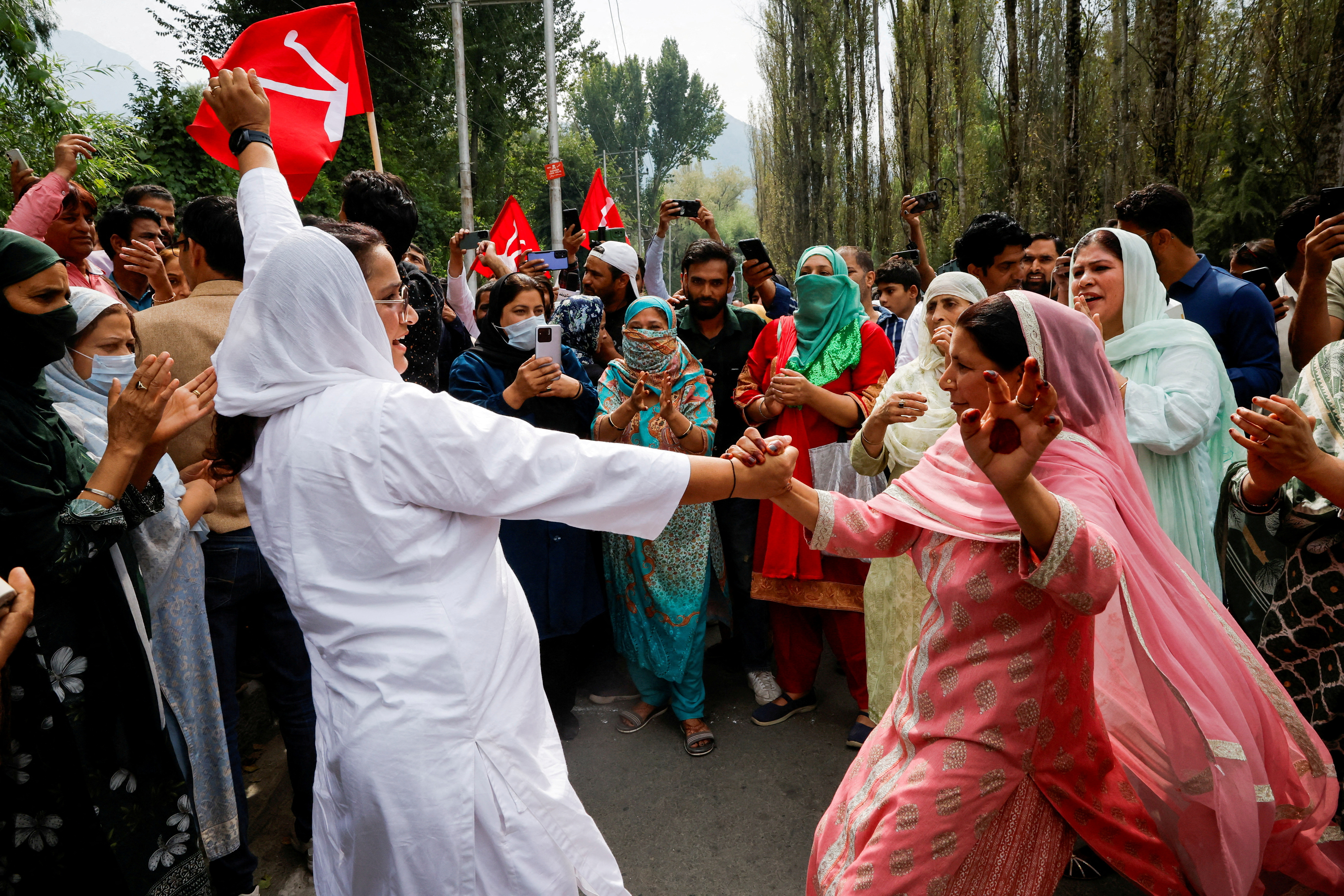 New lawmakers in Indian Kashmir seek restoration of partial autonomy