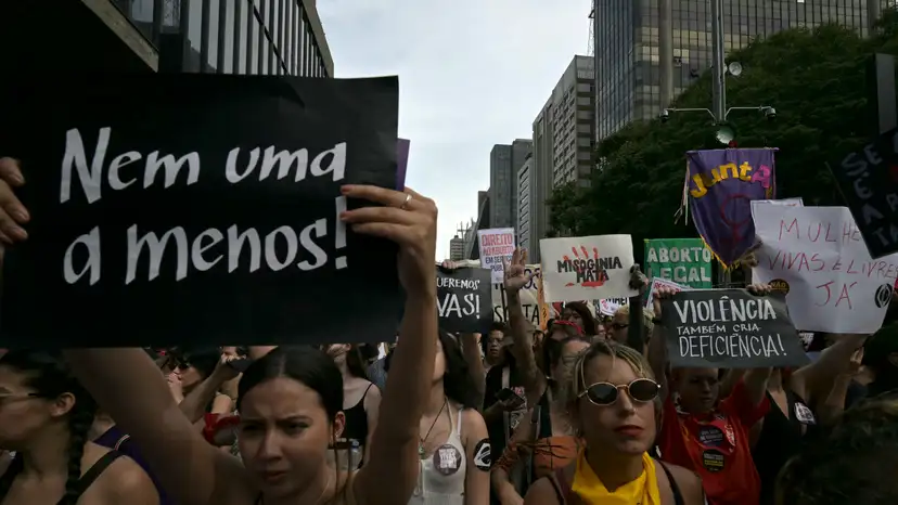 AFP__20251207__87DD4FD__v1__HighRes__BrazilFemicideViolenceProtest