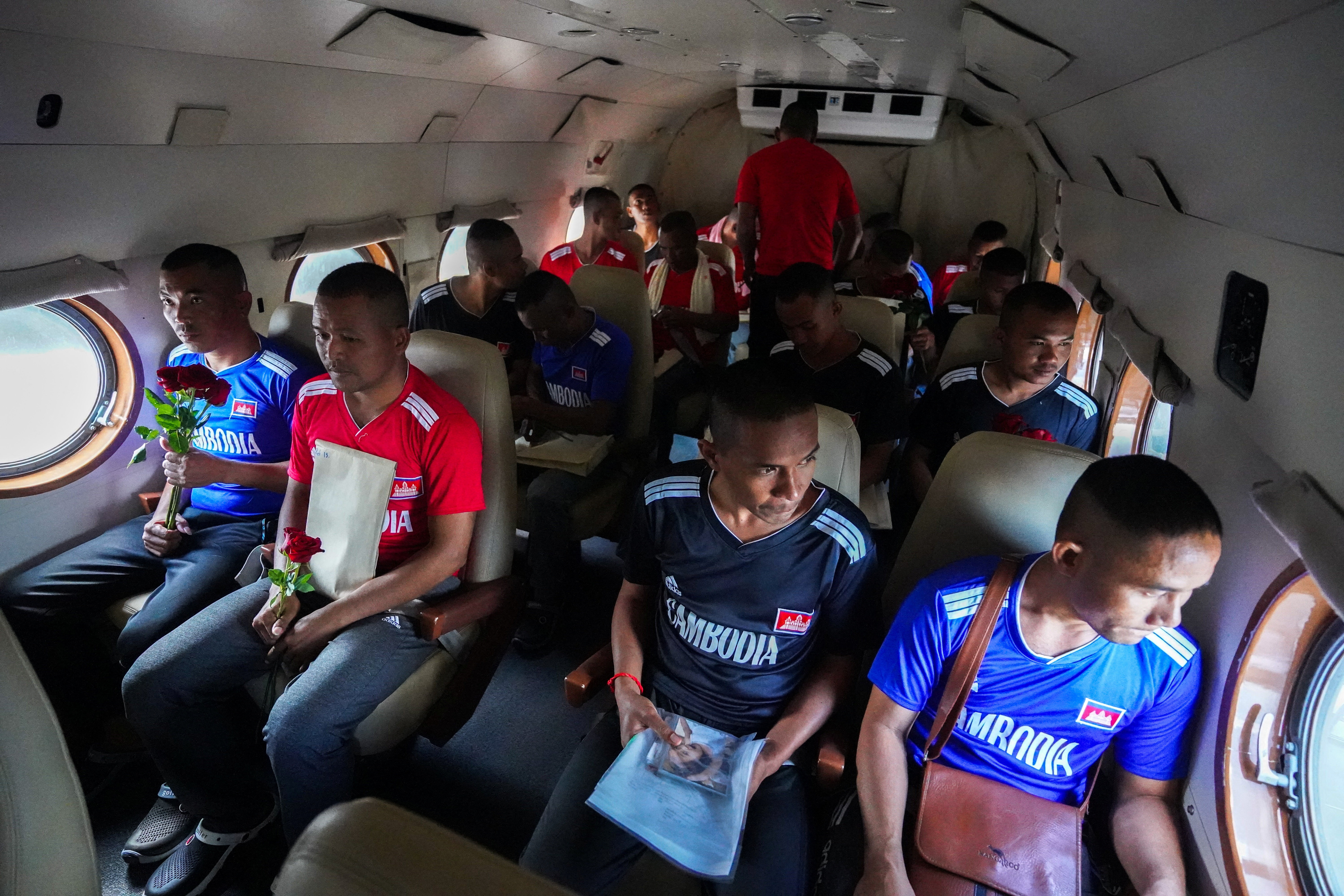 Thailand frees 18 Cambodian soldiers as ceasefire holds