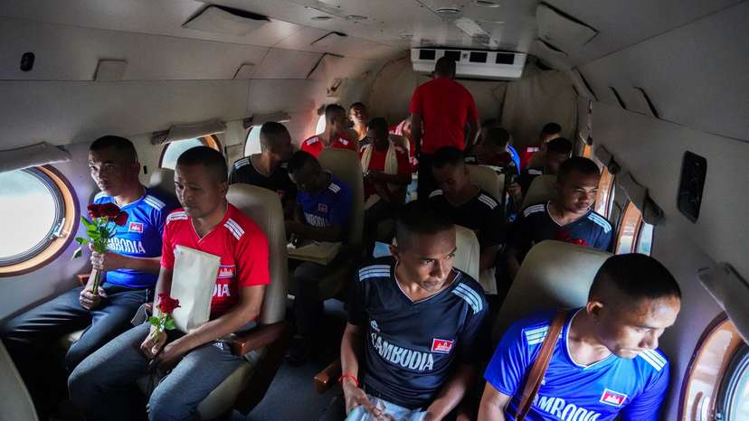 Thailand frees 18 Cambodian soldiers as ceasefire holds