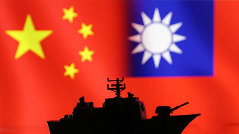 Illustration shows Chinese and Taiwanese flags