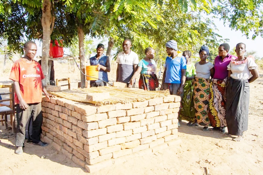 Local refrigerator in Malawi for farmers