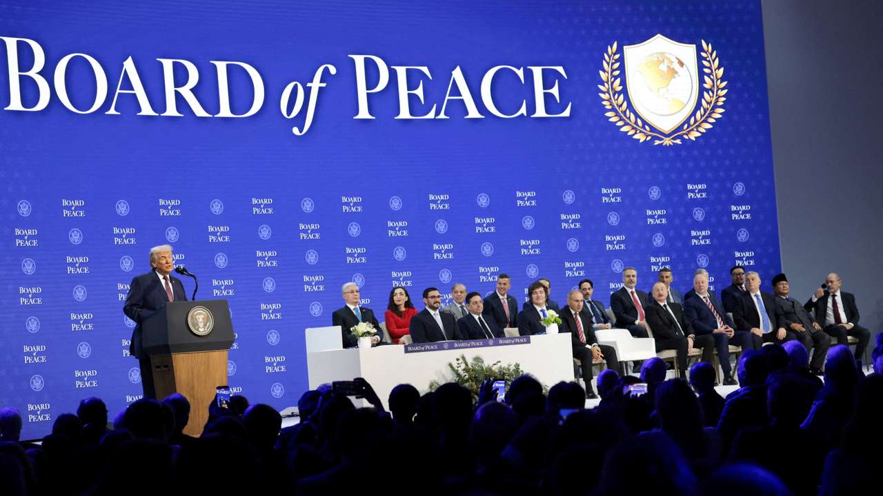 FILE PHOTO: 56th annual World Economic Forum (WEF) meeting in Davos