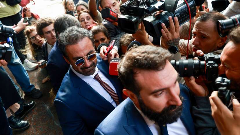 Argentina’s Maradona trial takes dramatic turn as doctor denies responsibility