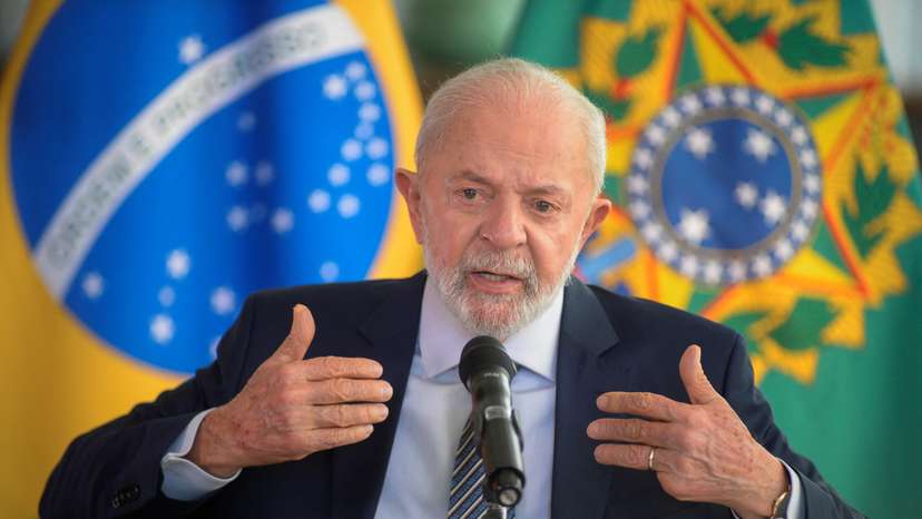 Brazilian President Luiz Inacio Lula da Silva speaks to foreign media at Planalto palace in Brasilia