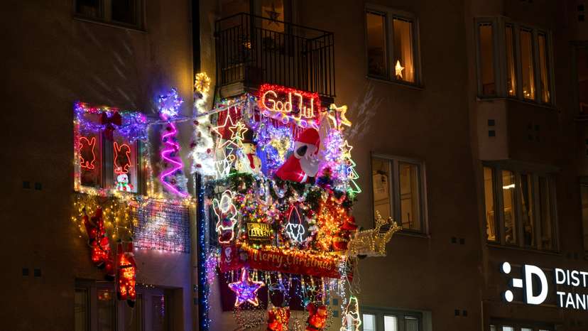 Inside Mexico's Christmas wonderland with hand-crafted glass ornaments