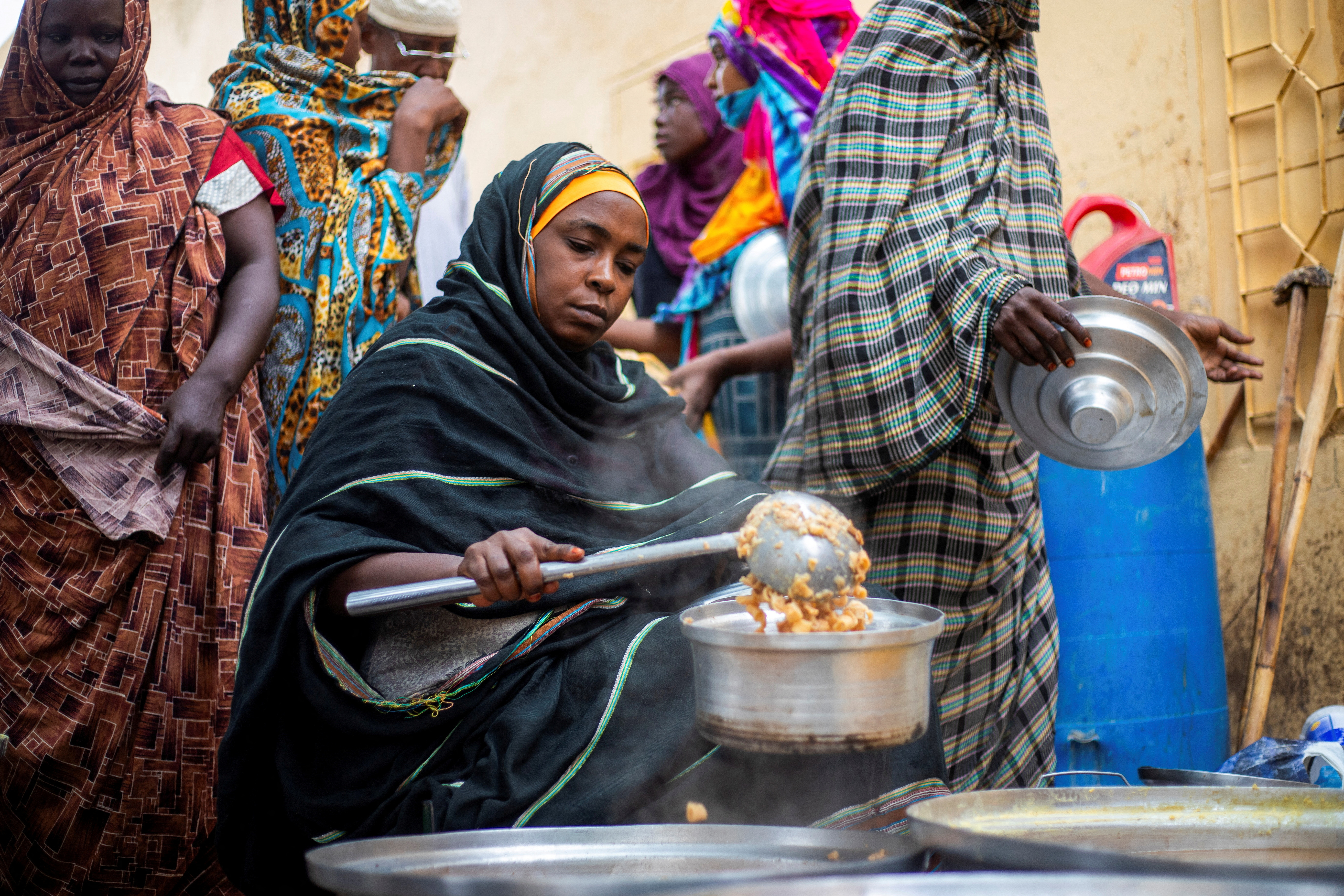 FILE PHOTO: Sudan's grassroots aid network targeted as it tries to fend off famine