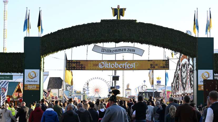 Germany's Oktoberfest to reopen after bomb scare in Munich