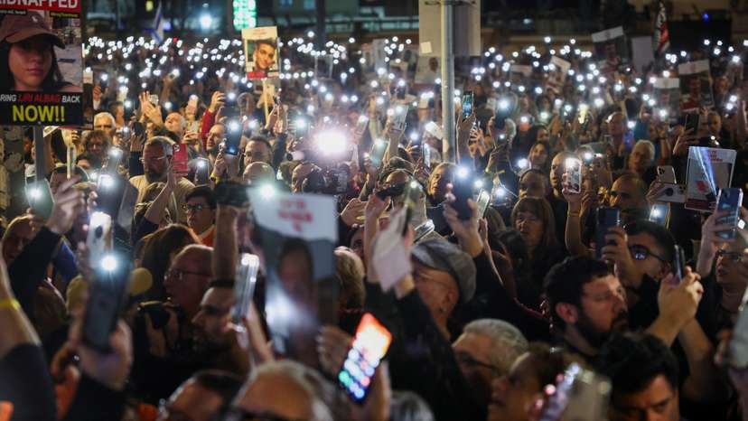 Rally calling for the release of hostages, in Tel Aviv