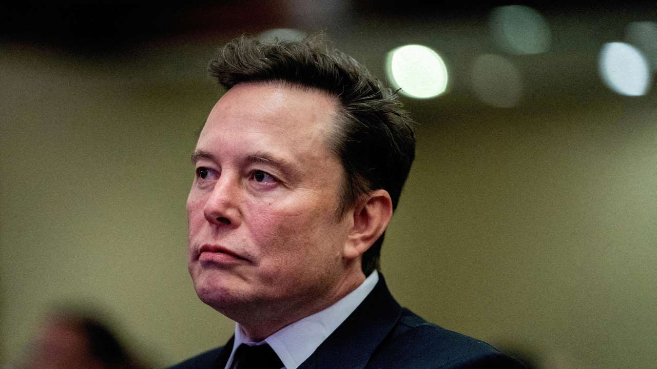 FILE PHOTO: Elon Musk