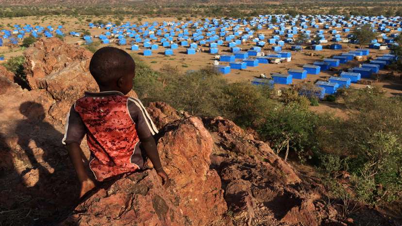 FILE PHOTO: To match Special Report SUDAN-POLITICS/DARFUR-MALES