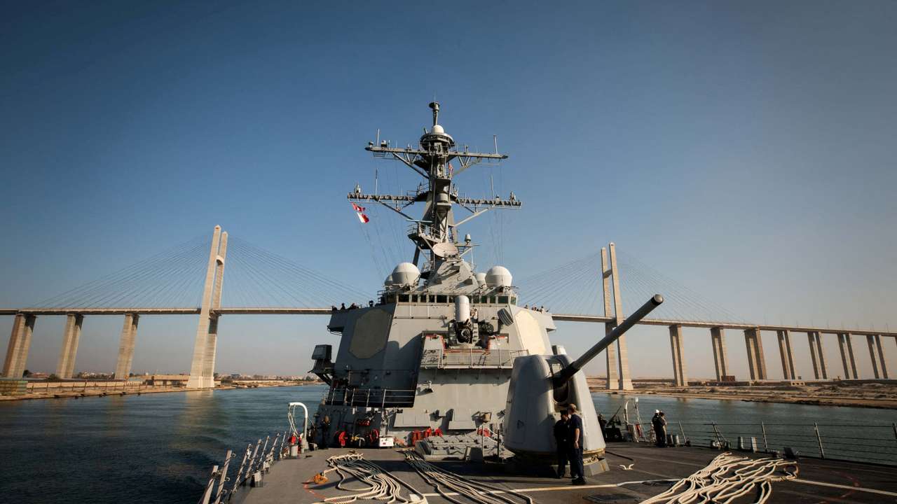 FILE PHOTO: U.S. Navy Arleigh Burke-class guided-missile destroyer USS Carney transits the Suez Canal