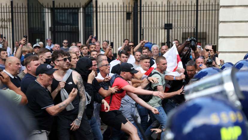 People protest illegal immigration, in London
